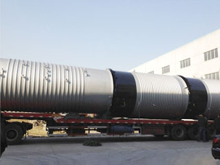 內(nèi)，外冷卻罐